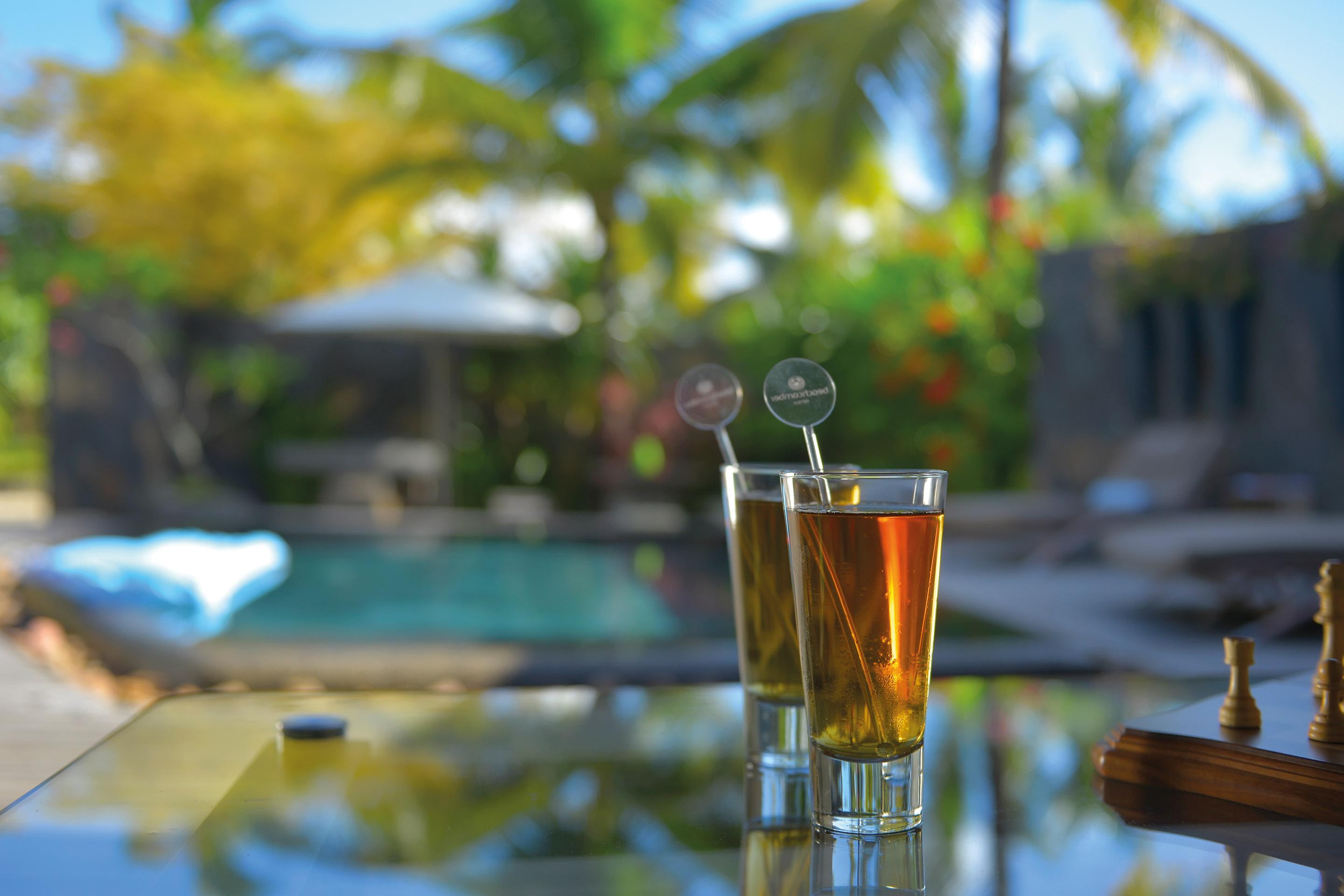 Trou Aux Biches Beachcomber Golf Resort & Spa Esterno foto A glass of ginger ale