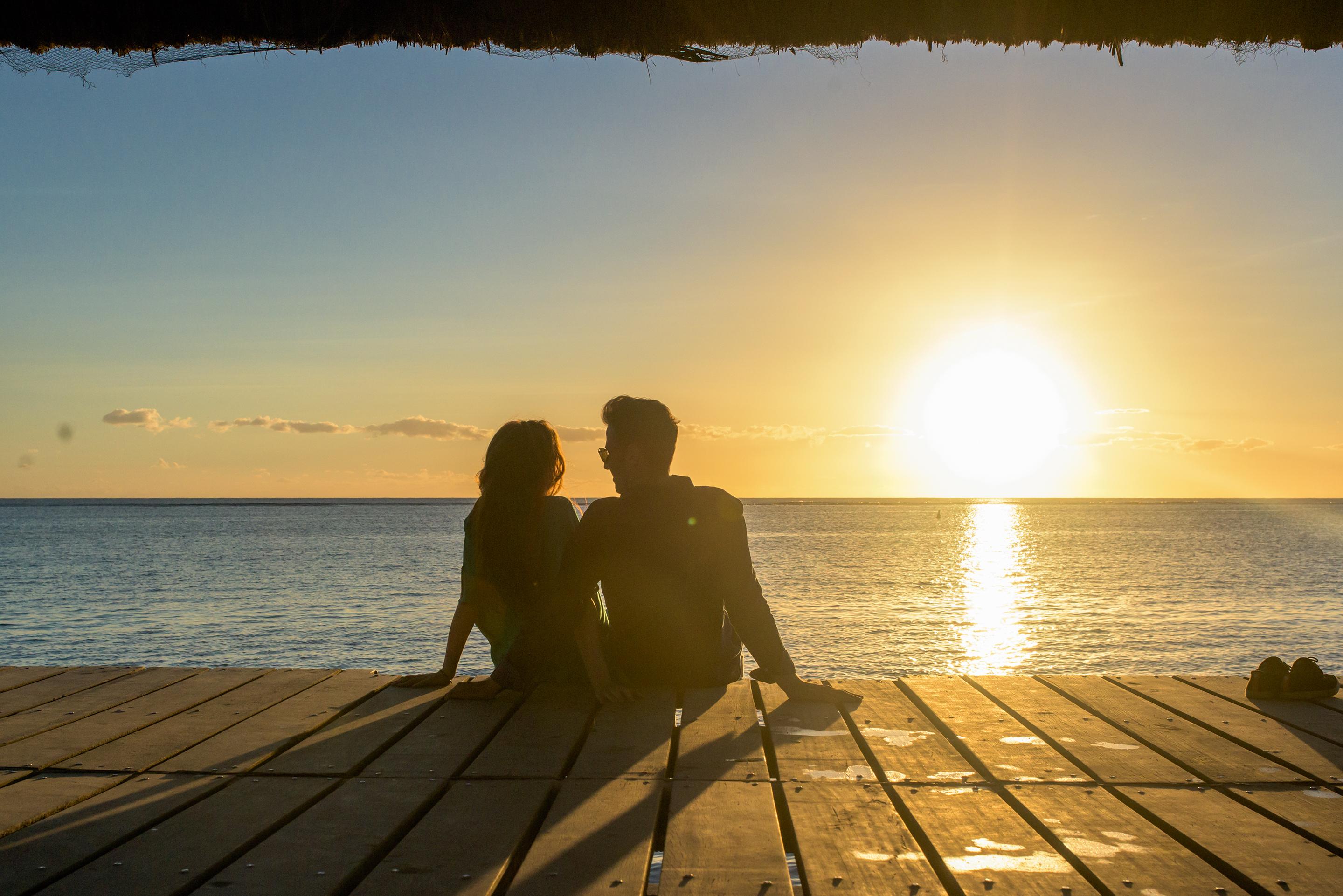 Trou Aux Biches Beachcomber Golf Resort & Spa Esterno foto Sunset at the beach