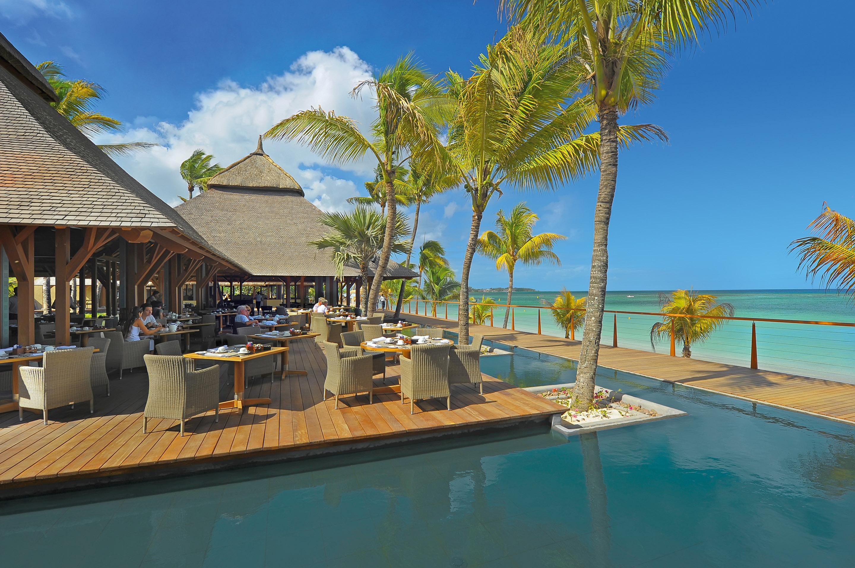 Trou Aux Biches Beachcomber Golf Resort & Spa Esterno foto The Beach Bar
